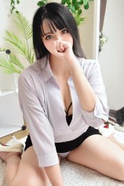 みな